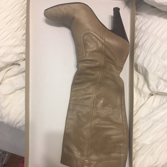 Jessica Simpson high heeled boots - Picture 3 of 6
